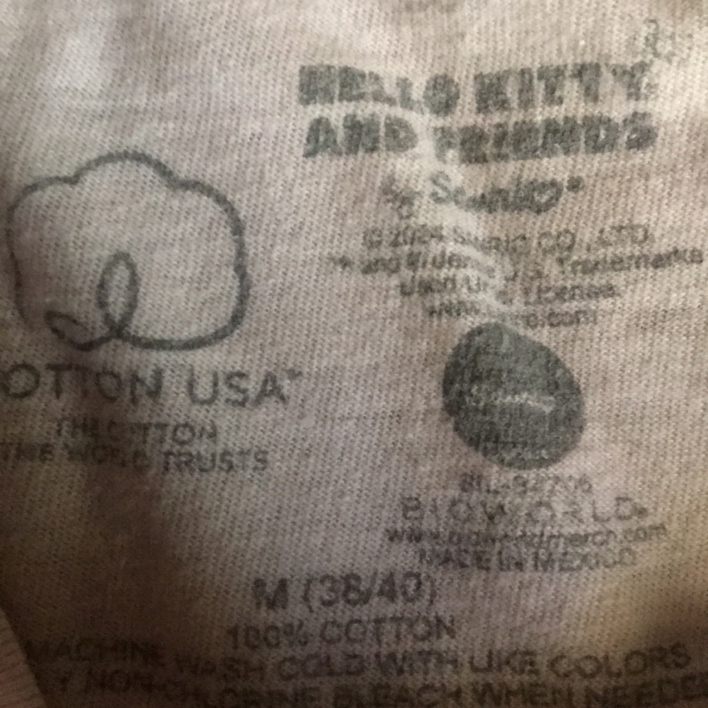 Hello Kitty Pink Graphic Tee(Bundle) - Picture 3 of 6